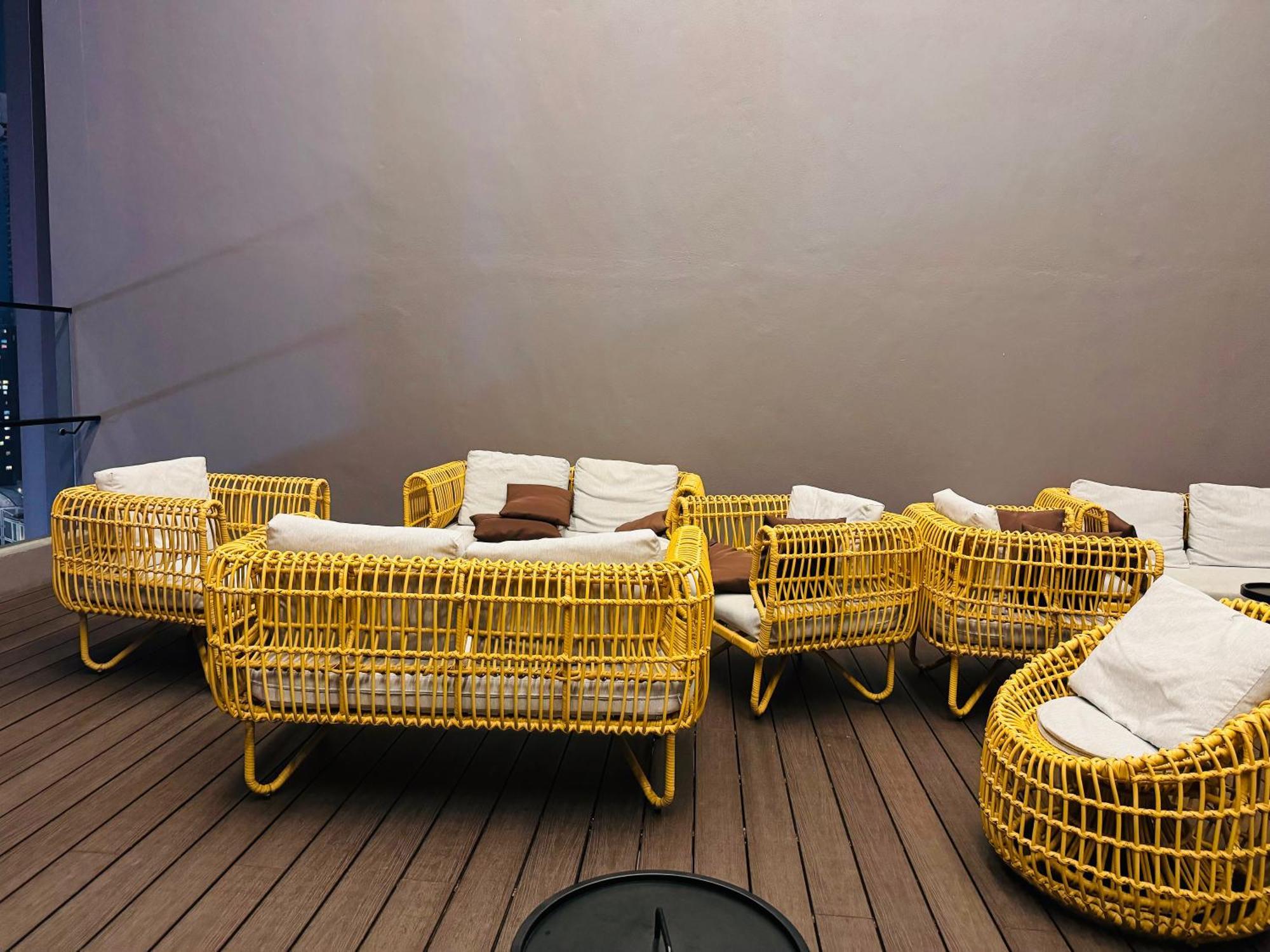 Apartment Axon By Leo