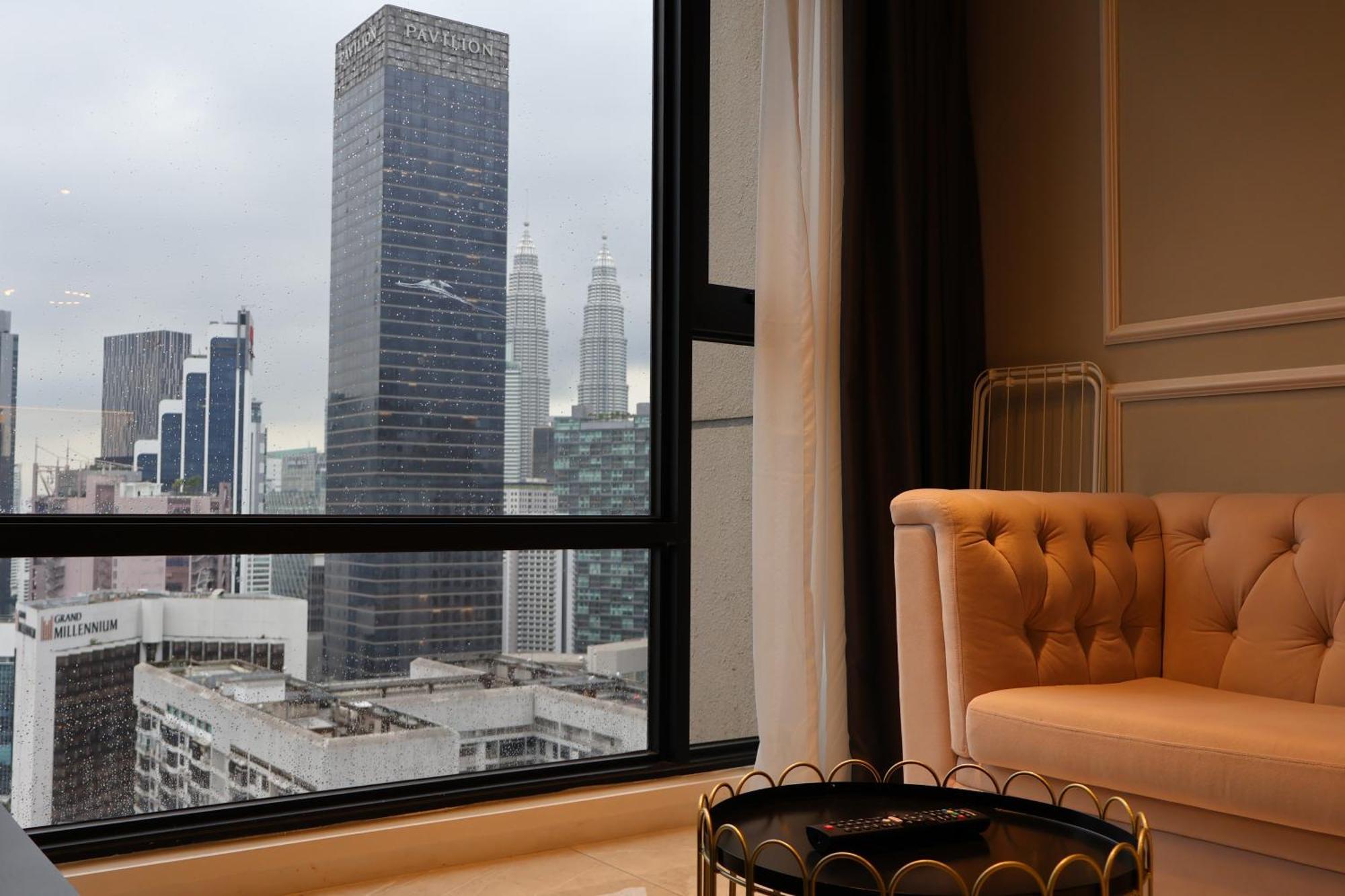 Axon By Leo Apartment